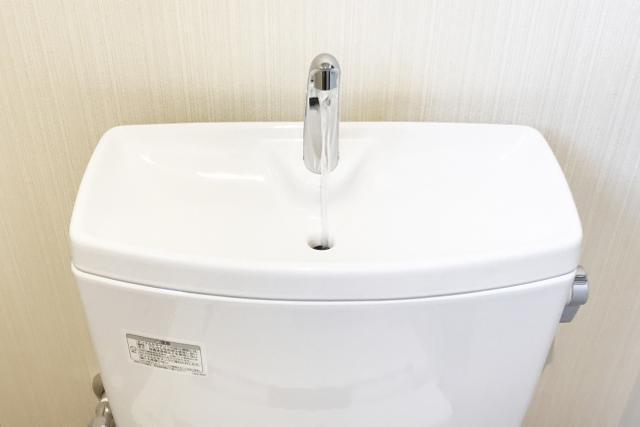 トイレの修理事例｜手洗いのところから水が出ない